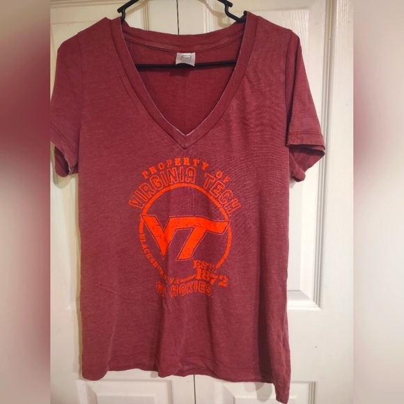 Virginia Tech VT Hokies Women's XL Maroon V-Neck T-Shirt - Picture 1 of 5